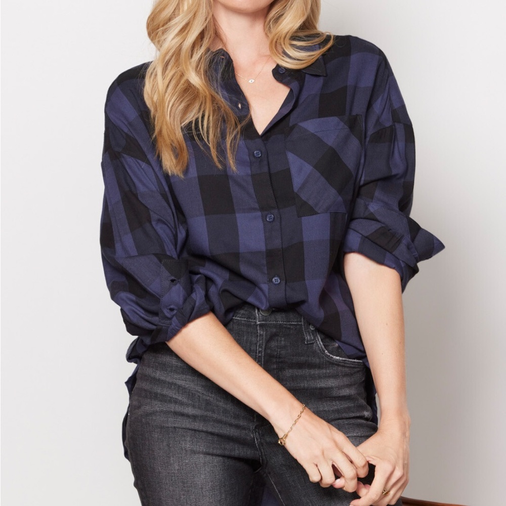 Evereve Sanctuary plaid button down tunic Sz M